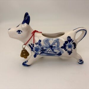 Charming Vintage Hand-painted  Delft Holland Blue and White Ceramic Cow Creamer